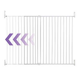 Dreambaby® Broadway Wide and Tall Expandable Gate in White
