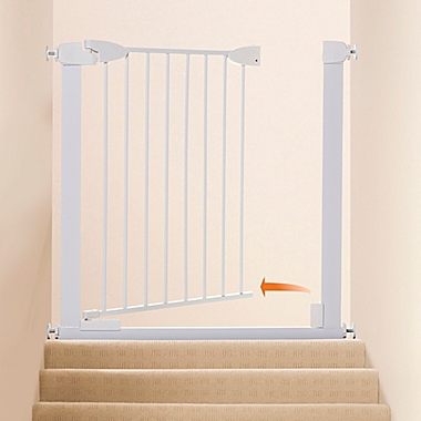 Dreambaby Boston Magnetic Auto Close Gate in White. View a larger version of this product image.
