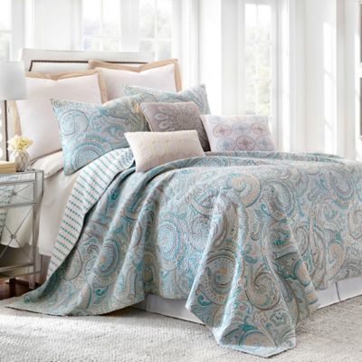 Levtex Home Avery 3-Piece Reversible King Quilt Set in Blue