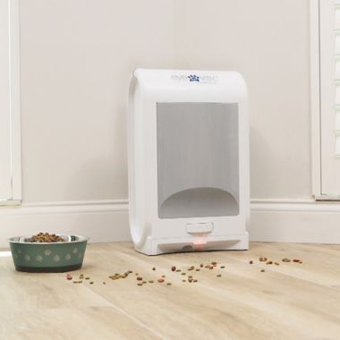 touchless pet vacuum