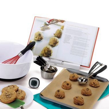 OXO Good Grips&reg; Medium Stainless Steel Cookie Dough Scoop. View a larger version of this product image.