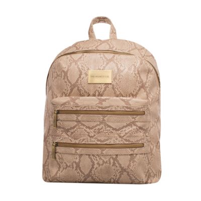 honest co city backpack