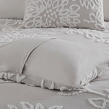 Madison Park&reg; Veronica 3-Piece King/California King Duvet Cover Set in Grey/White. View a larger version of this product image.