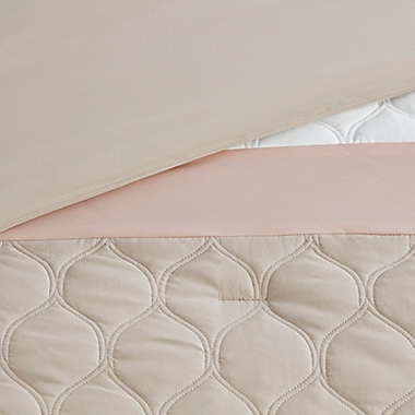 510 Design Shawnee 8-Piece Queen Comforter Set in Blush. View a larger version of this product image.
