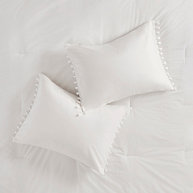 Madison Park Lillian 2-Piece Twin Duvet Cover Set in Ivory. View a larger version of this product image.
