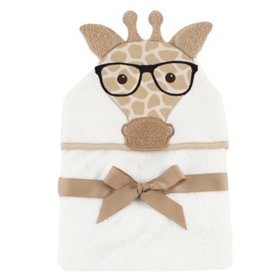 Baby Vision&reg; Hudson Baby&reg; Nerdy Giraffe Hooded Towel
