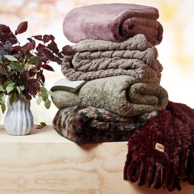 UGG&reg; Sherpa Blanket in Black Melange. View a larger version of this product image.