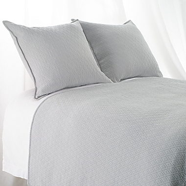 Aura Indi Diamond Matelasse King Coverlet in Light Grey. View a larger version of this product image.