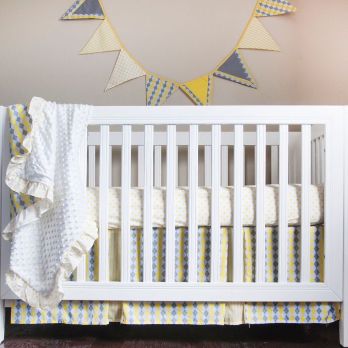 Pam Grace Creations Argyle Giraffe 4 Piece Crib Bedding Set