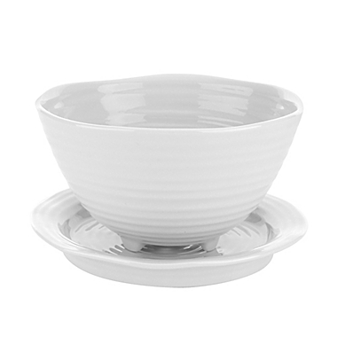 Sophie Conran for Portmeirion&reg; 5.5-Inch Berry Bowl and Stand in White. View a larger version of this product image.