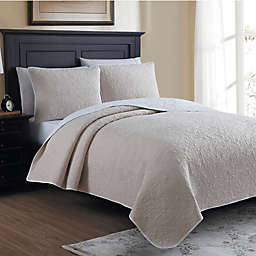 Marseille Reversible Full/Queen Quilt Set in Oatmeal