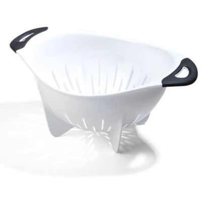 plastic colander with lid