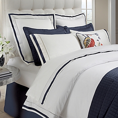 Down Town Company Chelsea Twin Duvet Cover in White/Navy. View a larger version of this product image.