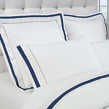 Down Town Company Chelsea 400-Thread-Count Queen Sheet Set in White/Navy. View a larger version of this product image.