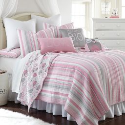 Levtex Home Gillian Owl Reversible Quilt Set in Pink/Grey