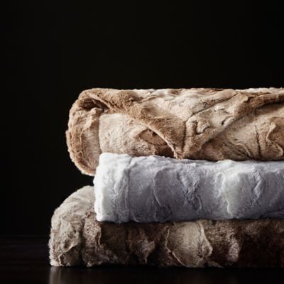 Madison Park Zuri Faux Fur Oversized Bed Throw Blanket