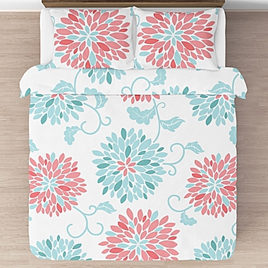 Sweet Jojo Designs Emma Queen Comforter Set in White/Turquoise. View a larger version of this product image.