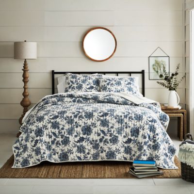 Bee &amp; Willow&trade; 3-Piece Cary Floral Full/Queen Quilt Set in Blue