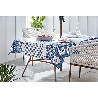 Everhome&trade; Woodblock Paisley 60-Inch x 84-Inch Oblong Tablecloth with Umbrella Hole. View a larger version of this product image.