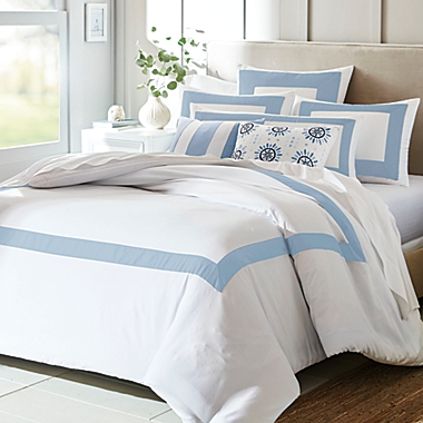 Everhome&trade; Emory Hotel Border 3-Piece Full/Queen Comforter Set in Skyway. View a larger version of this product image.
