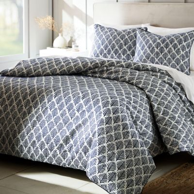 Everhome&trade; Henley Leaf 3-Piece Reversible Comforter Set