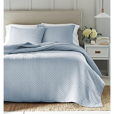 Everhome&trade; Mabel 3-Piece Full/Queen Quilt Set in Skyway. View a larger version of this product image.