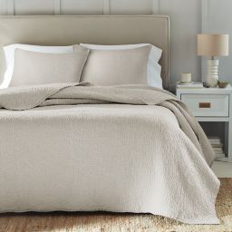 Everhome™ Colette Chevron 3-Piece Full/Queen Quilt Set in Creme Brulee