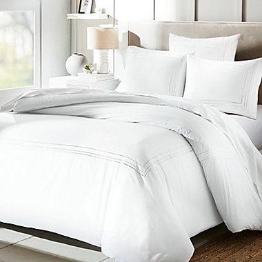 Everhome&trade; Sullivan Triple Baratta 3-Piece King Duvet Cover Set in White/White. View a larger version of this product image.