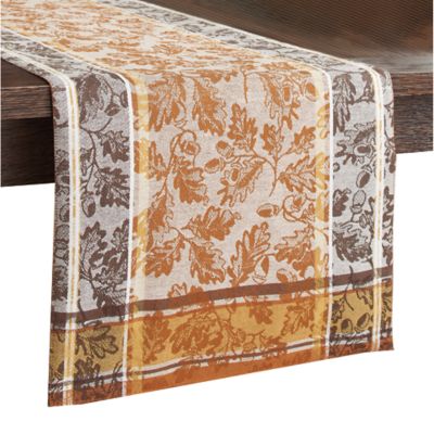 Acorns and Leaves Cotton Jacquard Table Runner