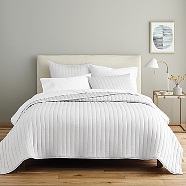 Nestwell&trade; Pure Earth 3-Piece Organic Cotton King Quilt Set in White. View a larger version of this product image.