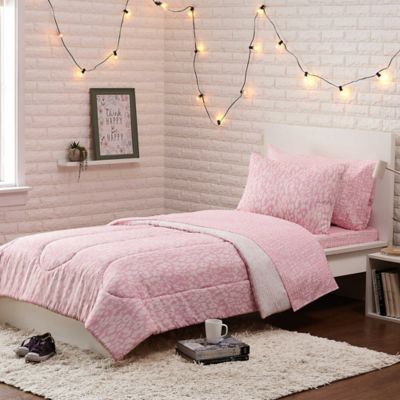 Kalahari 7-Piece Reversible Full/Full XL Comforter Set in Pink