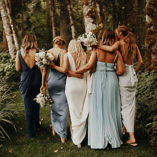 tips to pick your wedding party
