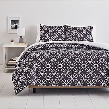 Simply Essential&trade; Dotted Medallion 2-Piece Twin/Twin XL Duvet Cover Set in Grey. View a larger version of this product image.