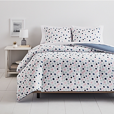 Simply Essential&trade; Dots 3-Piece Duvet Cover Set. View a larger version of this product image.