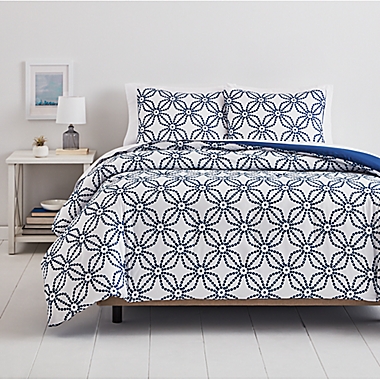 Simply Essential&trade; Dotted Medallion 3-Piece King Duvet Cover Set in White/Blue. View a larger version of this product image.