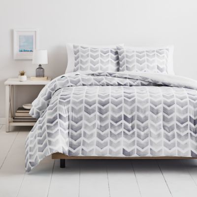 Simply Essential&trade; Watercolor Chevron 3-Piece King Comforter Set in Grey
