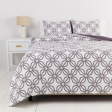 Simply Essential&trade; Dotted Medallion 3-Piece Full/Queen Duvet Cover Set in White/Grey. View a larger version of this product image.