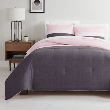 Simply Essential&trade; Colorblock 3-Piece Reversible King Duvet Cover Set in Blush. View a larger version of this product image.