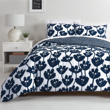 Simply Essential&trade; Illustrated Flowers 2-Piece Twin/Twin XL Duvet Cover Set. View a larger version of this product image.
