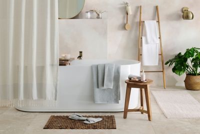 Clean and modern pieces to nurture your body and help you fnd peace of mind.