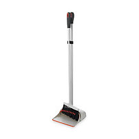 brooms, mops & dusters