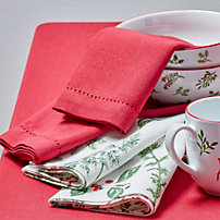 holiday table linens