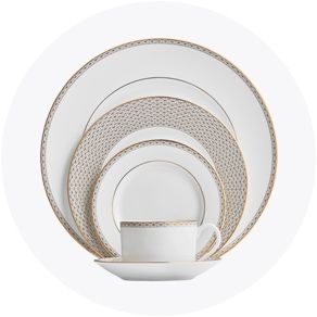 Shop Dinnerware