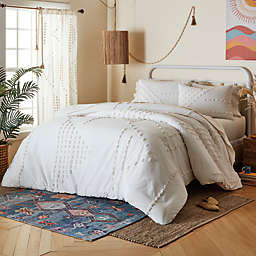 Wild Sage™ Michaela Tufted Triangles 3-Piece Full/Queen Duvet Cover Set in Bright White