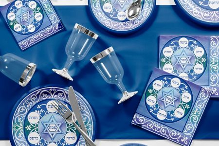 What to Bring to a Passover Seder