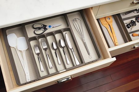 In the Zone: How to Organize Your Kitchen Drawers