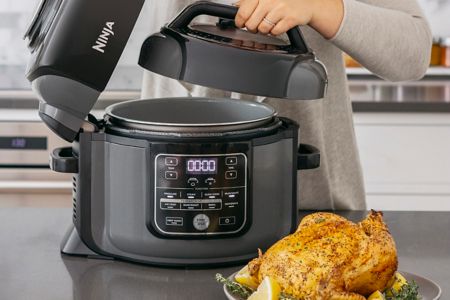 How to Cook a Large Holiday Meal Successfully