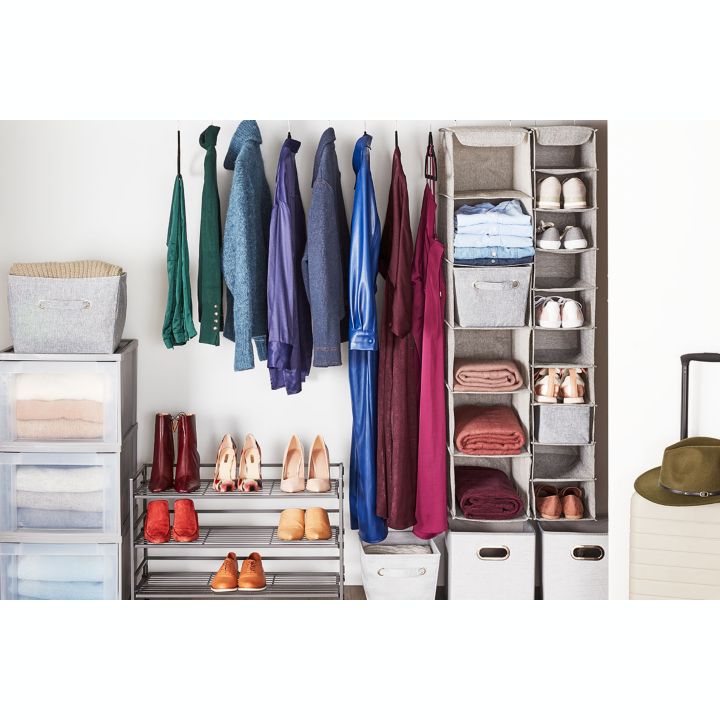 one hour closet makeover | read more