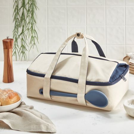 best food storage for those on-the-go holiday treats