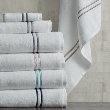 Wamsutta&reg; Egyptian Cotton Hand Towel in Illusion Blue. View a larger version of this product image.